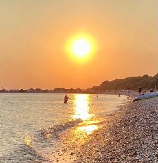 Almost sunset at Stokes Bay Gosport. photo credit GGM